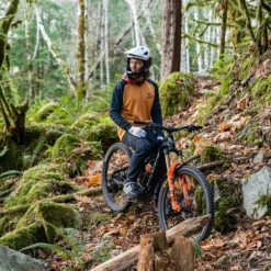 Leatt MTB AllMtn 5.0 Jersey -Fox Racing Verkaufsladen 202220 20Leatt20 20Evan20Wall20Shreddit20 20Liam20Wallace20LOW20RES 02661