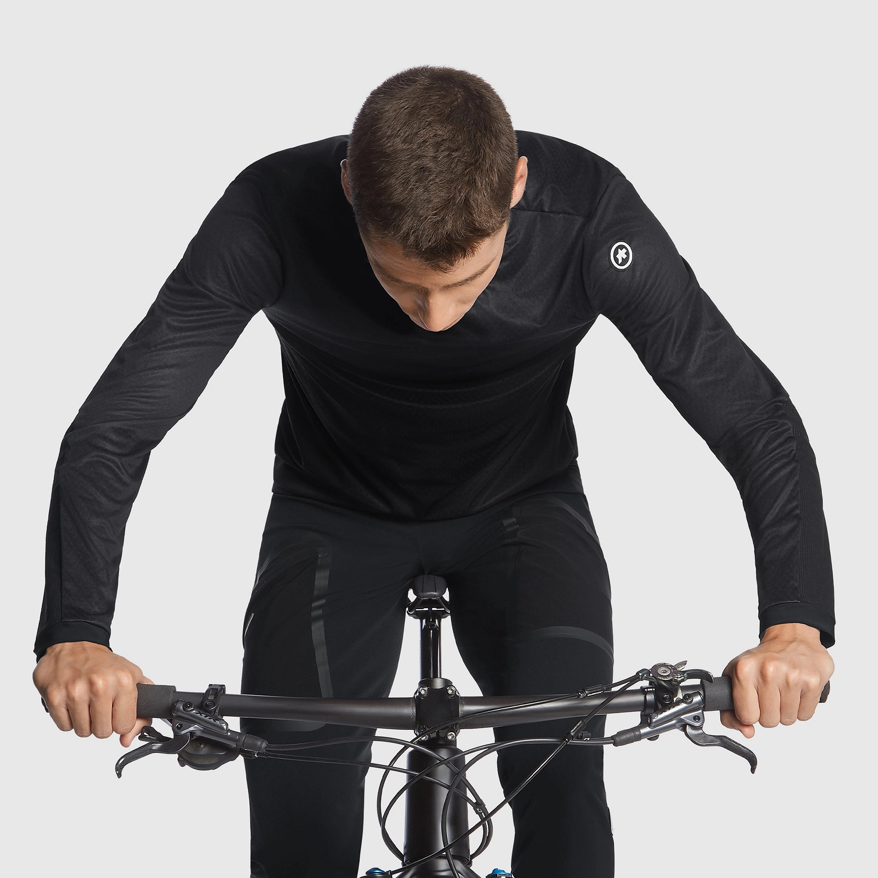 Assos TRAIL LS Jersey T3 6 Assos TRAIL LS Jersey T3 – Bild 4