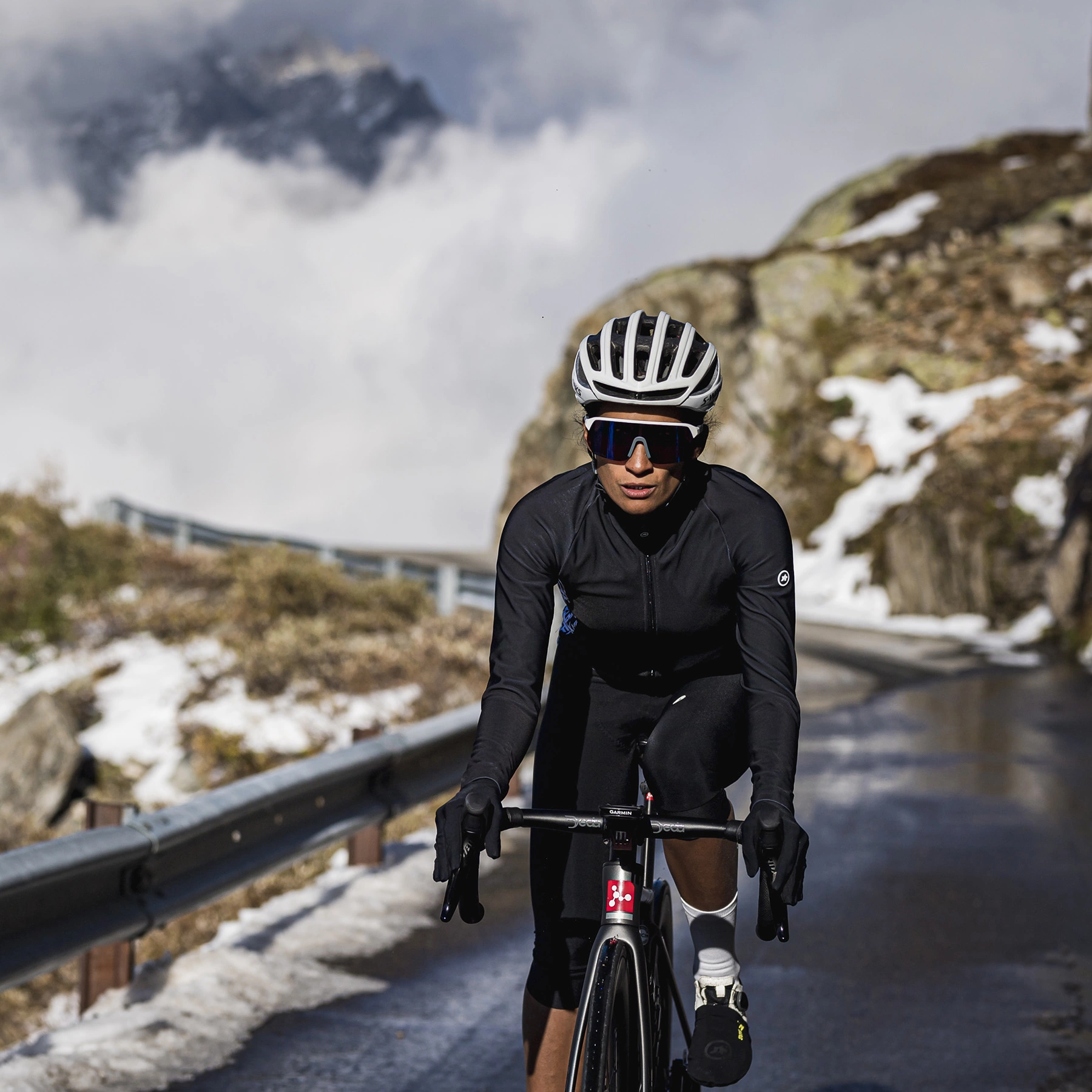 Assos UMA GT Spring Fall Radtrikot Frauen (langarm) 8 Assos UMA GT Spring Fall Radtrikot Frauen (langarm) – Bild 6