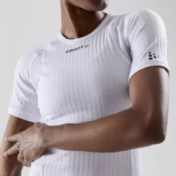 Craft Active Extreme X RN Funktionsshirt Frauen (Baselayer, Kurzarm) 12 Craft Active Extreme X RN Funktionsshirt Frauen (Baselayer, Kurzarm) -Fox Racing Verkaufsladen Craft Women s Active Extreme X RN Short Sleeve Baselayer Base Layers White AW20 0