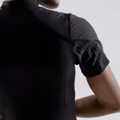 Craft Women's Active Extreme X Wind SS Baselayer -Fox Racing Verkaufsladen Craft Women s Active Extreme X Wind SS Baselayer Base Layers Black Granite AW20 1