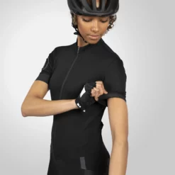 Endura Women's FS260 Short Sleeve Cycling Jersey -Fox Racing Verkaufsladen Endura Women s FS260 Short Sleeve Cycling Jersey Jerseys Black SS23 E6224BK 2 3