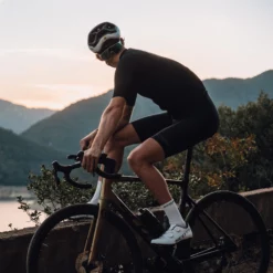 GOREWEAR Distance Jersey 12 GOREWEAR Distance Jersey -Fox Racing Verkaufsladen GOREWEAR Distance Jersey Jerseys Black SS23 100943 9900 S