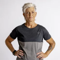 IXS Women's Flow Tech Tee (Mountain) -Fox Racing Verkaufsladen IXS Women s Flow Tech Tee Mountain Jerseys Graphite Black 2022 473 510 2651 003 34 2