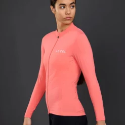 Le Col Pro Radtrikot Frauen (langarm) 11 Le Col Pro Radtrikot Frauen (langarm) -Fox Racing Verkaufsladen Le Col Women s Pro Long Sleeve Jersey Jerseys Flamingo SS22 WMEP95 X F 1