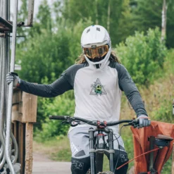 Leatt MTB Gravity 2.0 Jersey -Fox Racing Verkaufsladen Leatt MTB Gravity 2 0 Jersey Jerseys Zombie 2023 5023036500