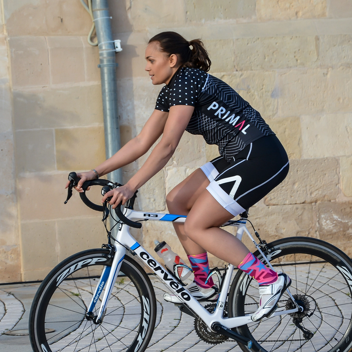 Primal PolkaLine Kurzarmtrikot Für Frauen 5 Primal PolkaLine Kurzarmtrikot Für Frauen – Bild 3